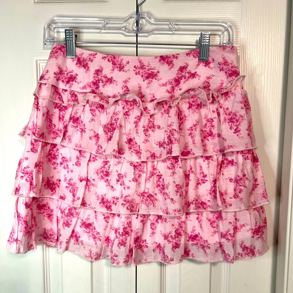 Altar’s State Pink Floral 3 Tiered Skirt - Size Small